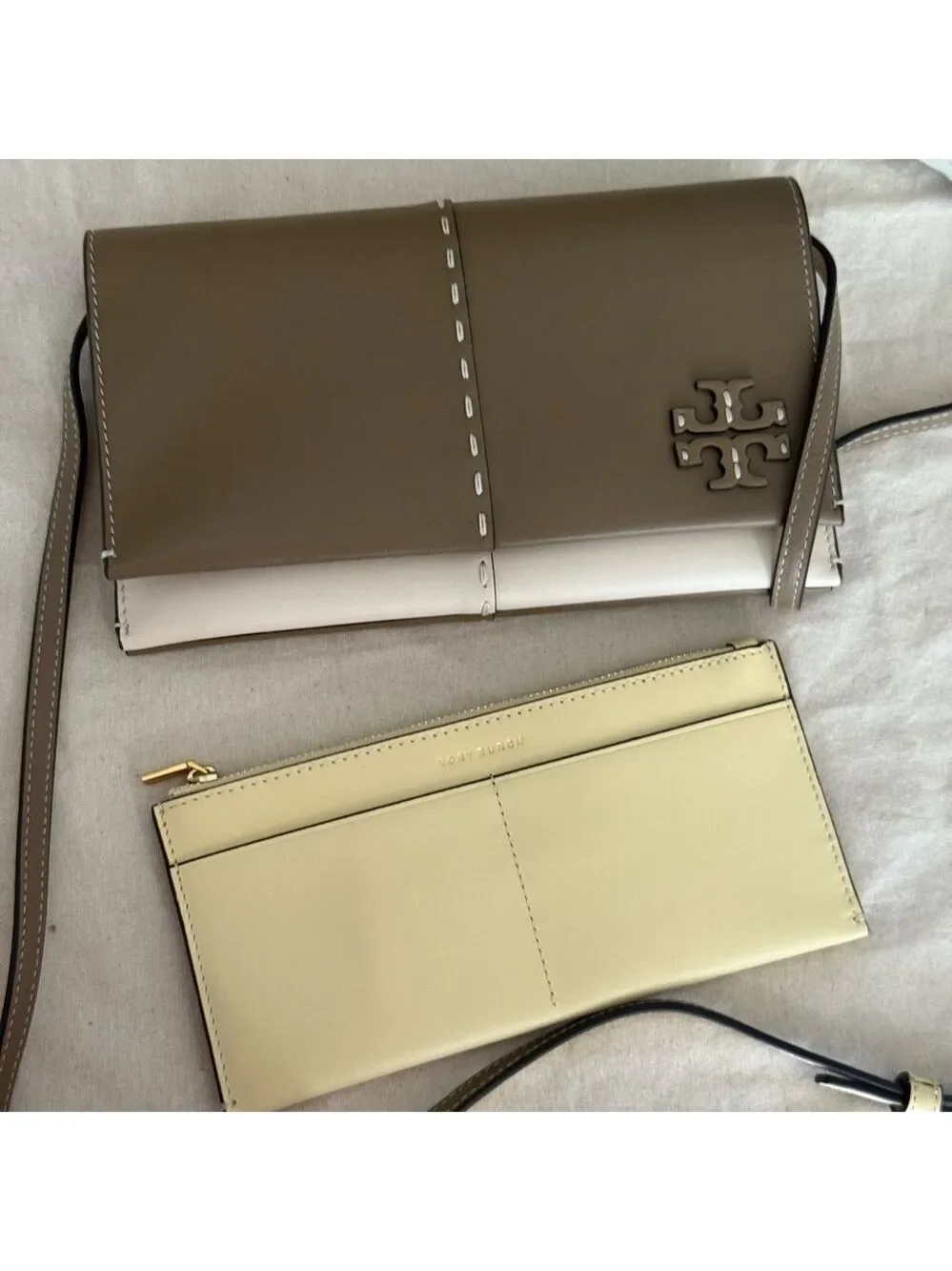 NWT!!Tory Burch McGraw wallet crossbody with zip cardholder